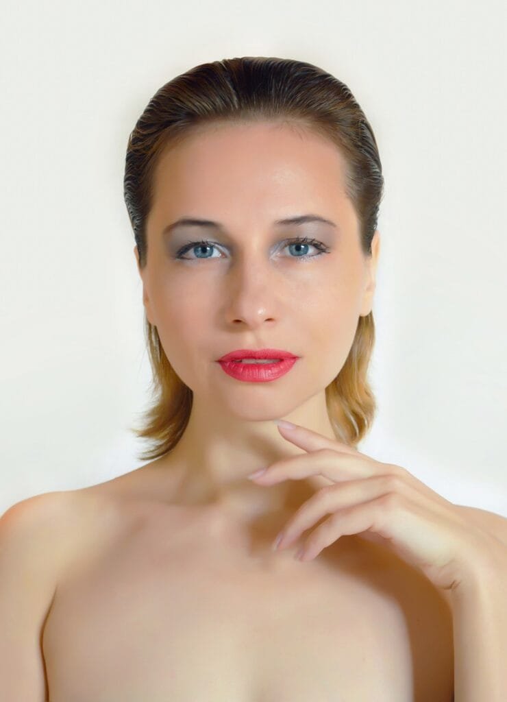 woman, healthy skin, beauty, fashion, makeup, glamor, beautiful, attractive, girl, women, skin, poses, model, portrait, clear skin, glowing skin, youth, young, glowing skin, glowing skin, glowing skin, glowing skin, glowing skin